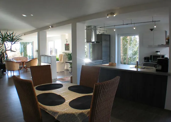 In Waldrandlage Апартаменты Zierenberg